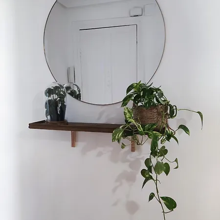 Con Encanto En El Puerto De Apartamento