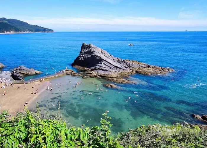 Con Encanto En El Puerto De