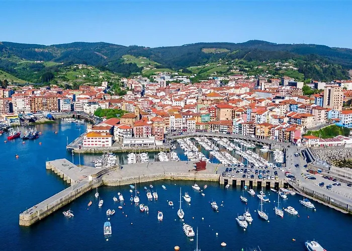 Con Encanto En El Puerto De