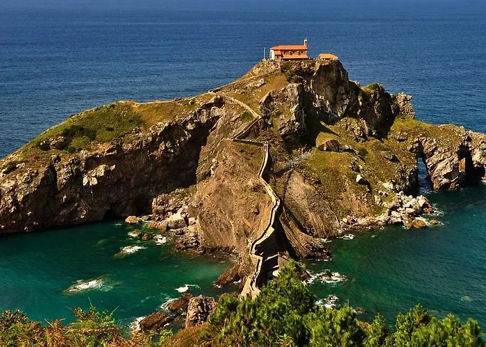 Con Encanto En El Puerto De *